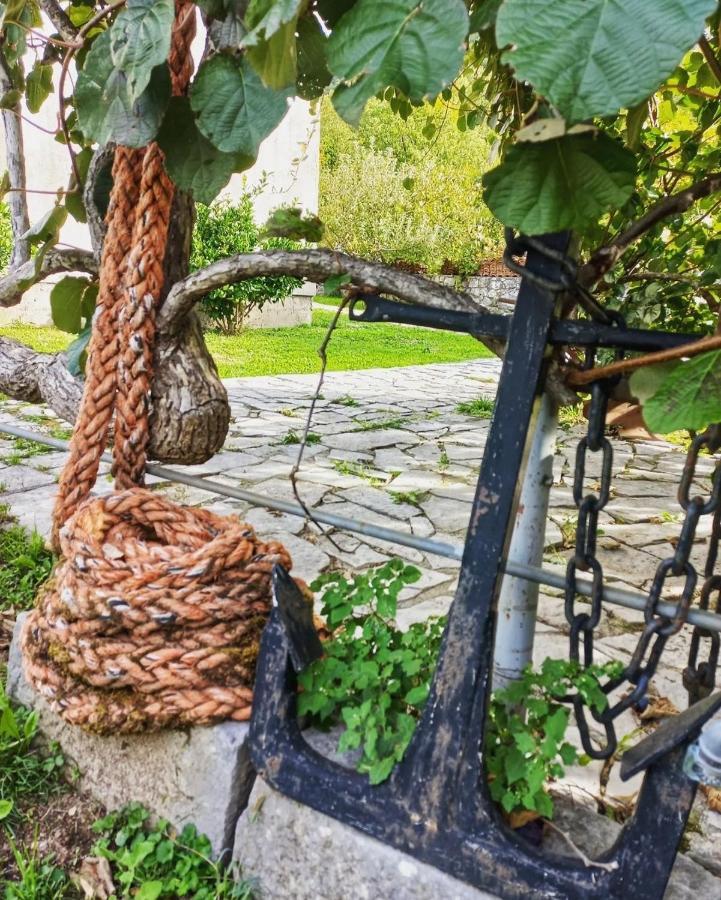 ヴィルパザル Sailor'S Rustic Houseヴィラ エクステリア 写真