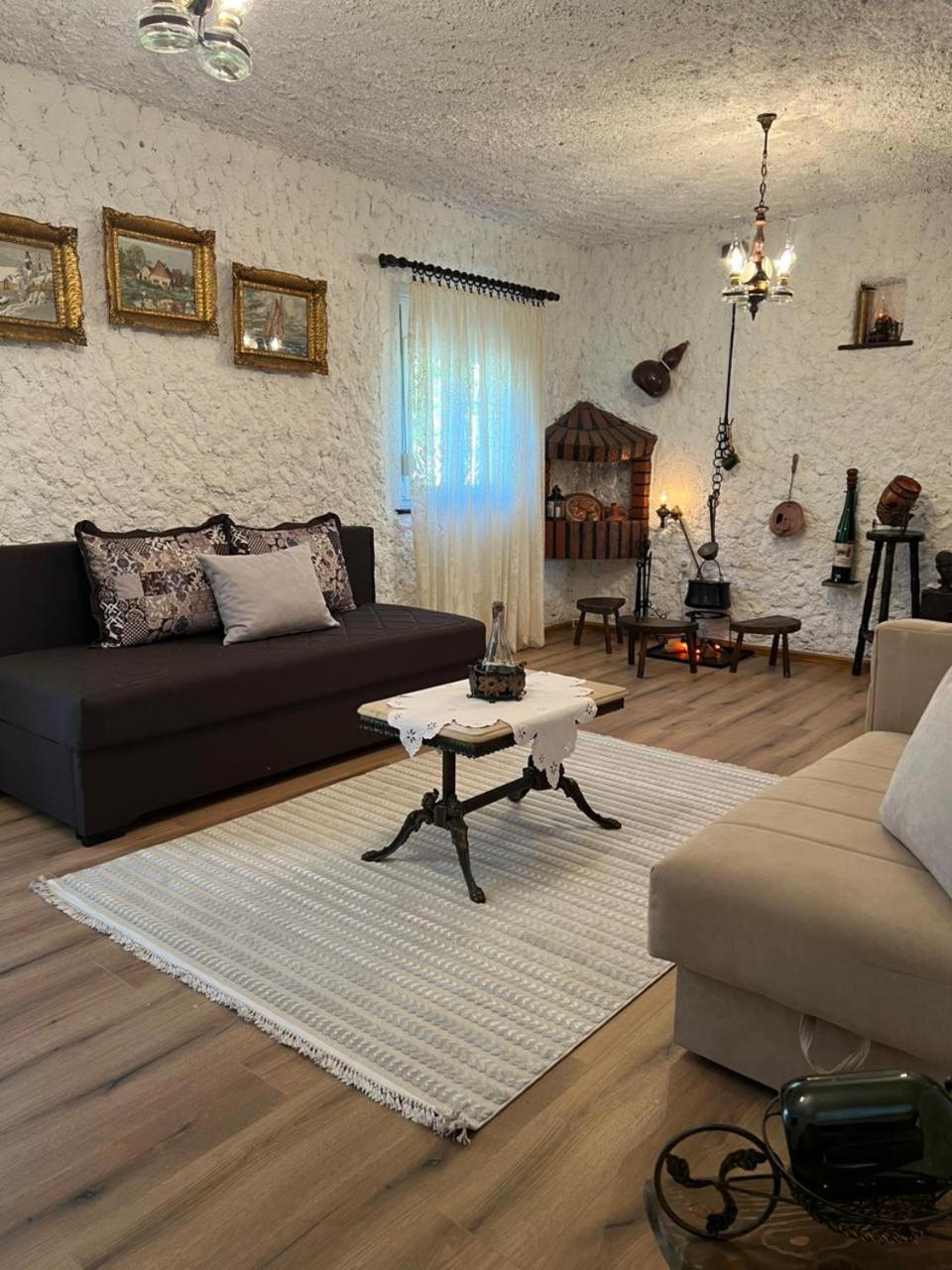ヴィルパザル Sailor'S Rustic Houseヴィラ エクステリア 写真